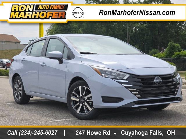 New 2025 Nissan Versa SV w/ Trunk Package