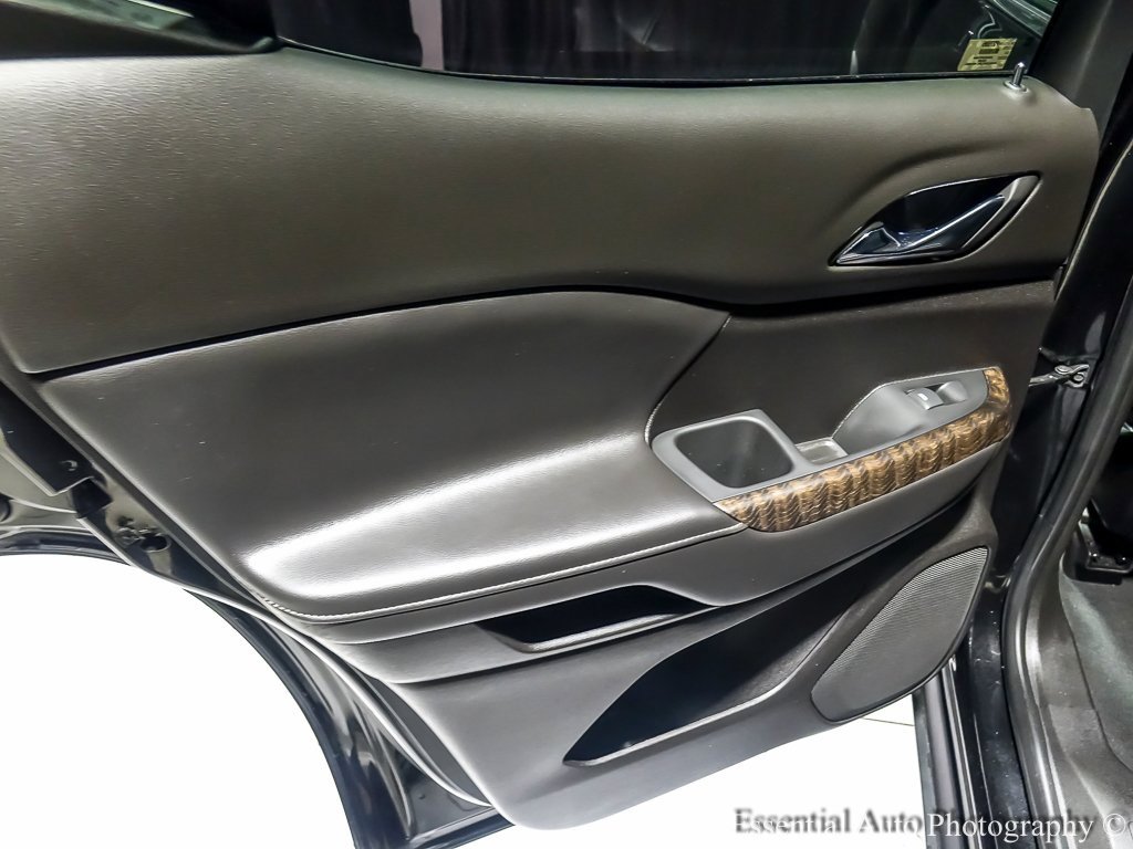 Certified 2023 GMC Acadia Denali w/ Denali Ultimate Package image 33