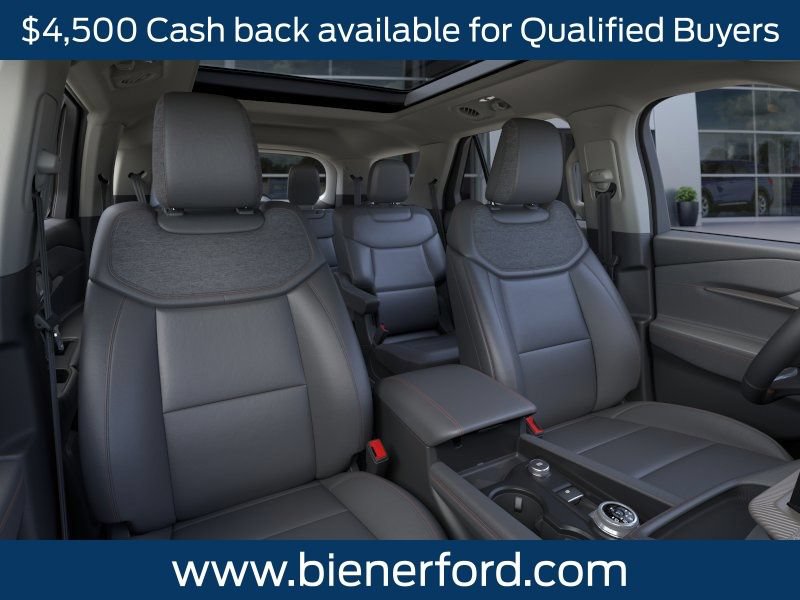 New 2026 Ford Explorer Active w/ Active Comfort Package AWD/4WD image 12