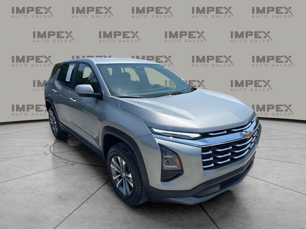 Used 2026 Chevrolet Equinox LT FWD image 7