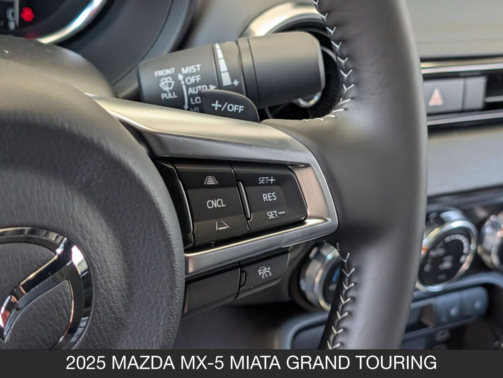 New 2025 MAZDA MX-5 Miata Grand Touring w/ Appearance Package RWD image 12