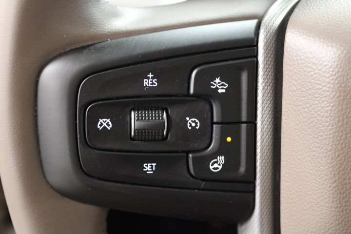 Used 2024 GMC Yukon XL Denali AWD/4WD image 38
