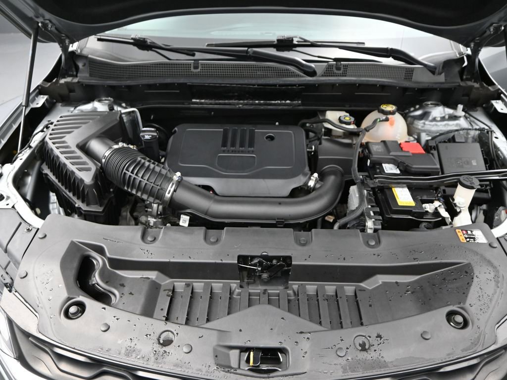 Used 2023 Chevrolet Blazer LT w/ Driver Confidence Package image 11