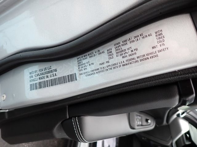 New 2025 Jeep Grand Cherokee L Altitude AWD/4WD image 20