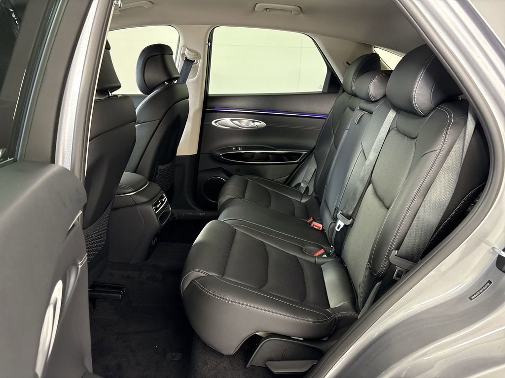 New 2026 Genesis GV70 2.5T AWD/4WD image 24