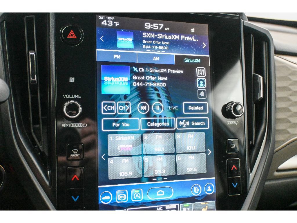 Used 2025 Subaru Forester Premium image 44