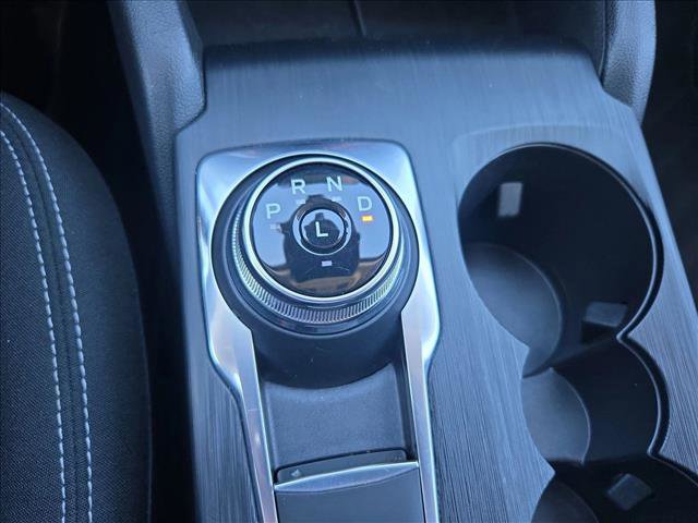 Used 2025 Ford Escape Active image 11