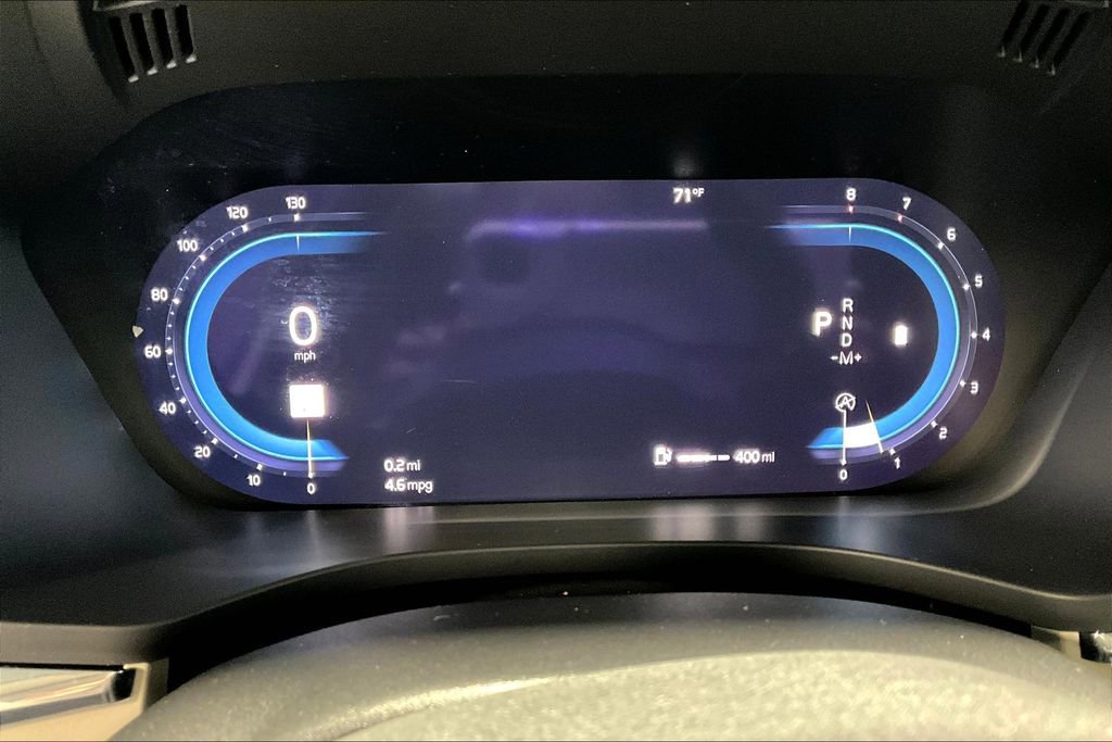 Used 2022 Volvo XC60 B5 Momentum image 26