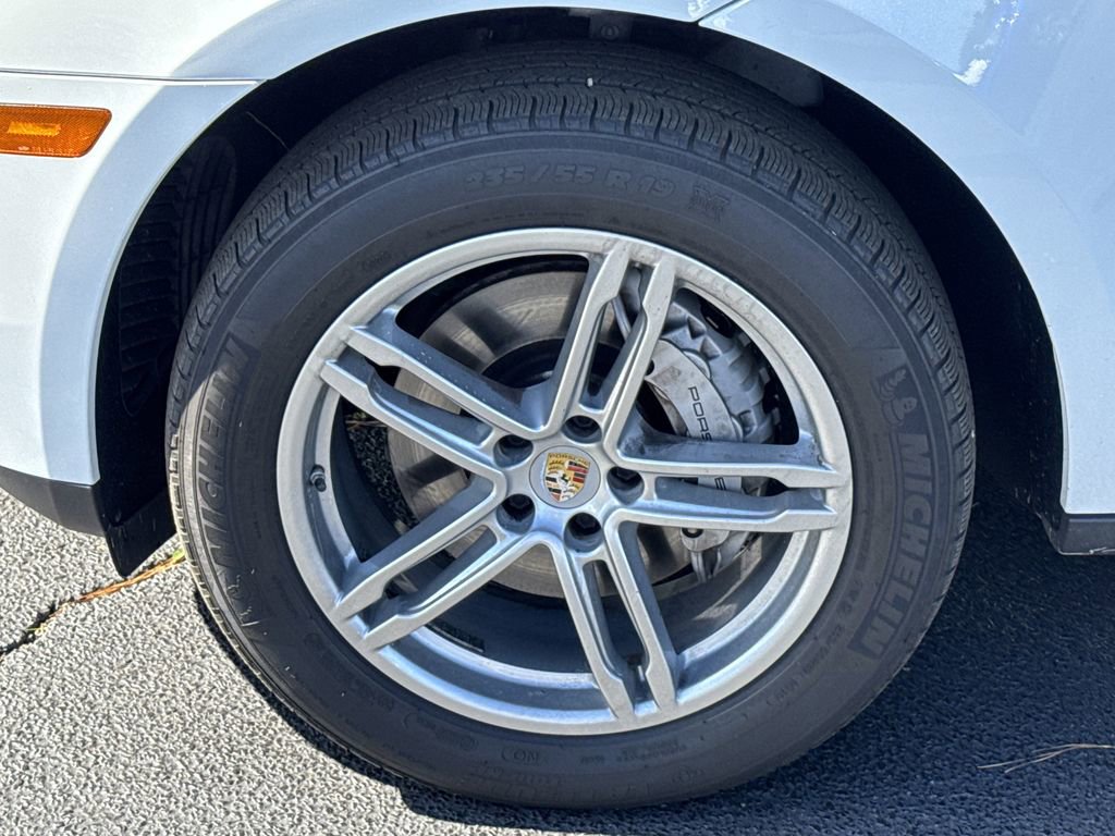 Used 2017 Porsche Macan S image 11