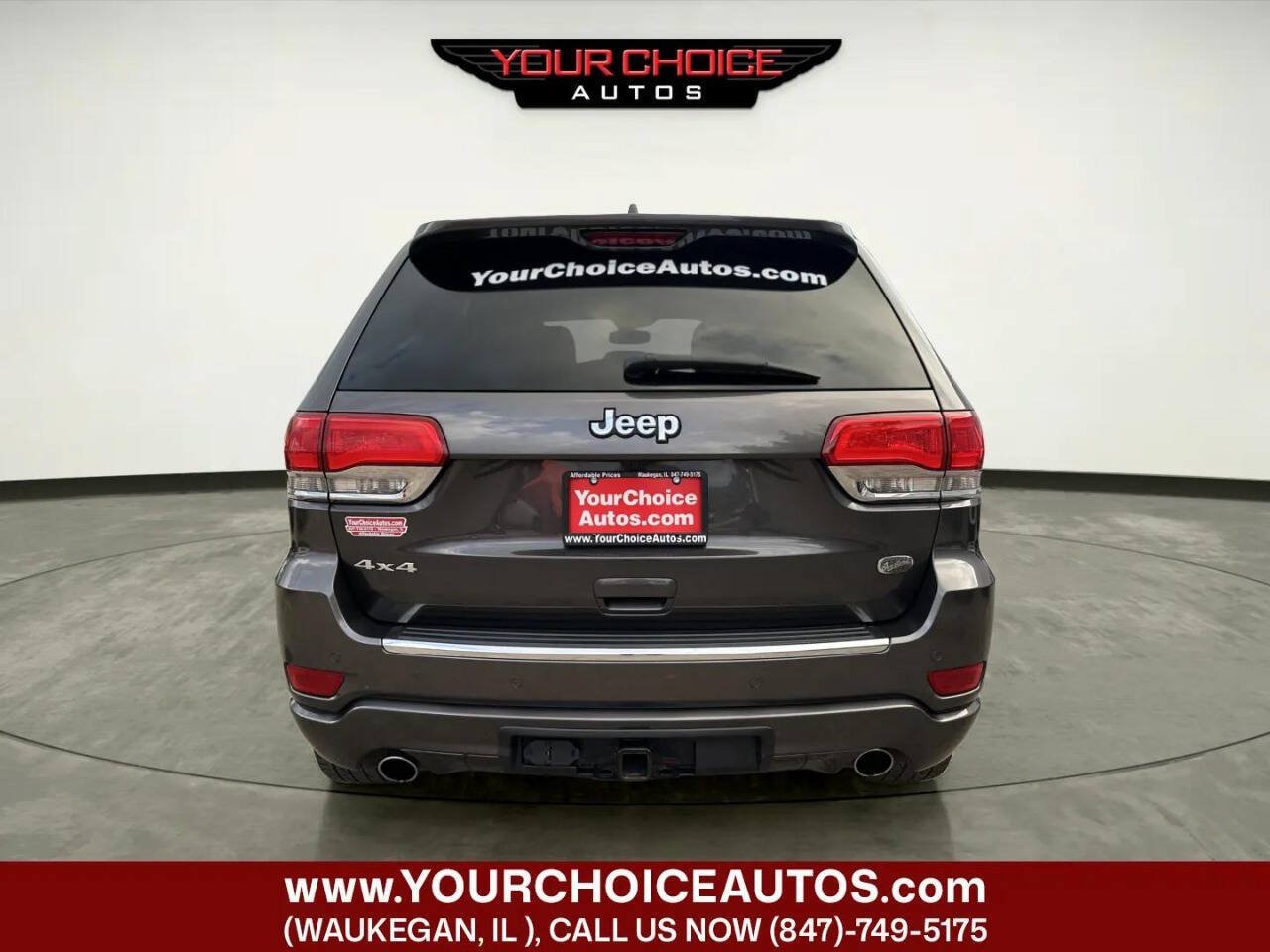 Used 2018 Jeep Grand Cherokee Overland AWD/4WD image 4