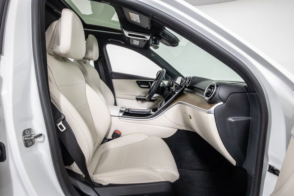 Used 2024 Mercedes-Benz C 300 4MATIC Sedan image 10