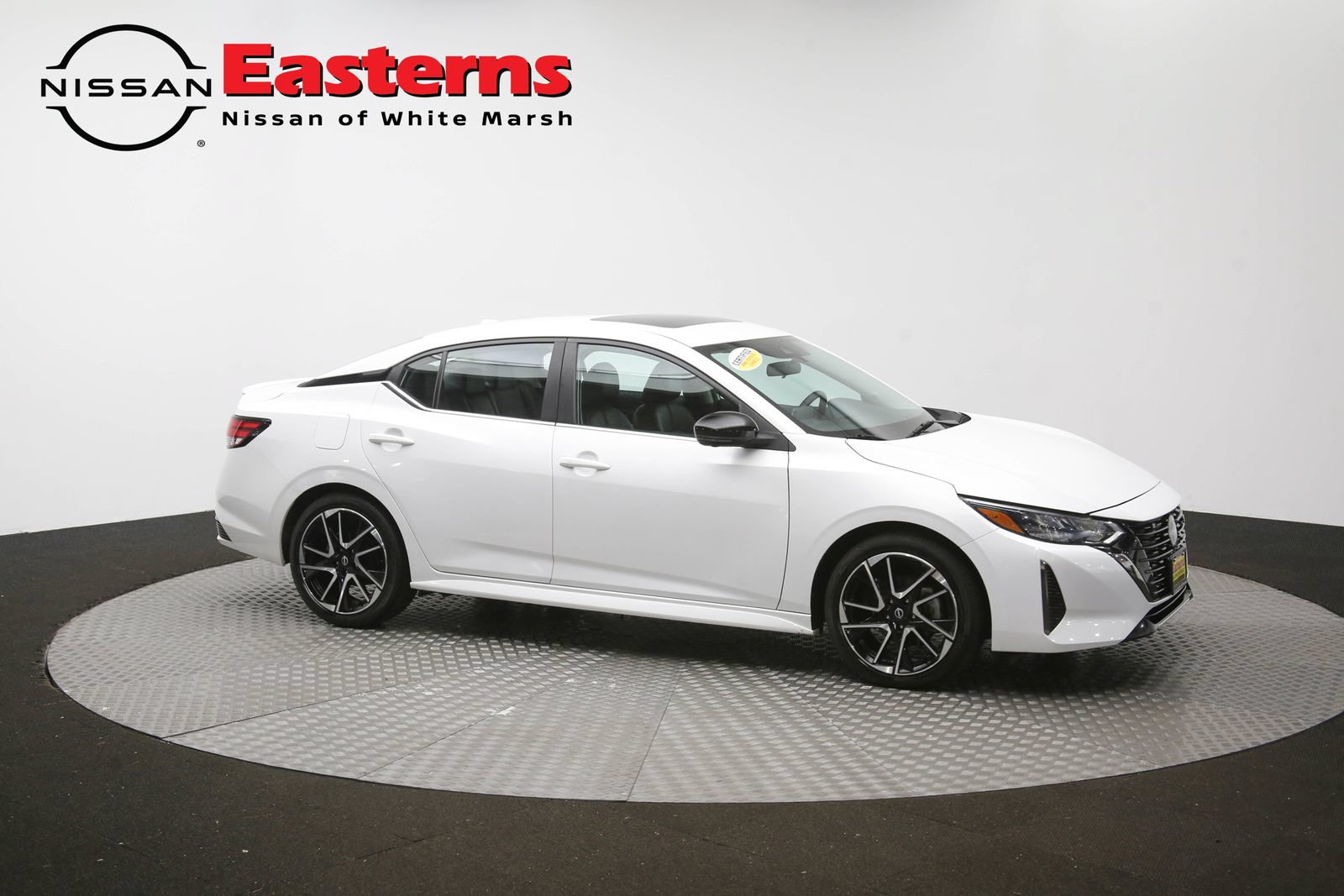 Used 2024 Nissan Sentra SR w/ SR Premium Package FWD image 47
