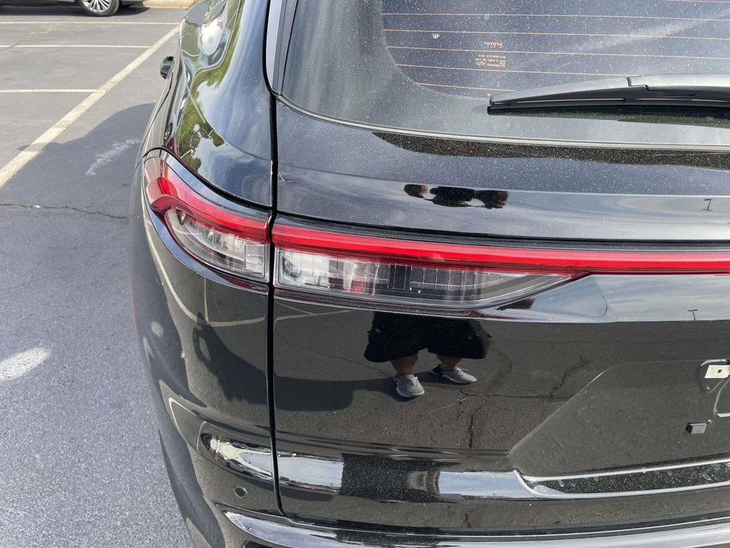 Used 2025 Toyota Crown Signia w/ Advanced Technology Package AWD/4WD image 20