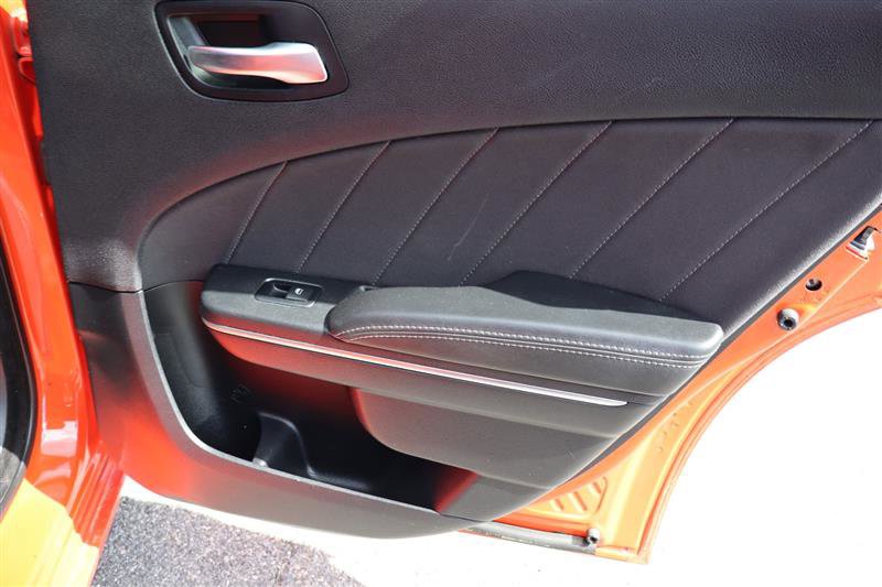 Used 2017 Dodge Charger R/T image 11