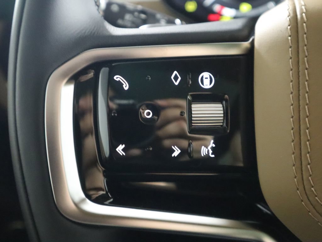 New 2026 Land Rover Range Rover Sport SE image 12