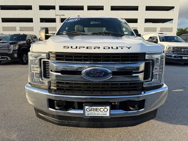 Used 2019 Ford F250 XLT w/ FX4 Off-Road Package AWD/4WD image 2