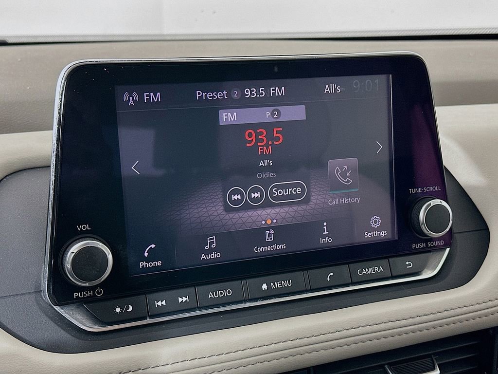 Used 2021 Nissan Rogue SV image 21