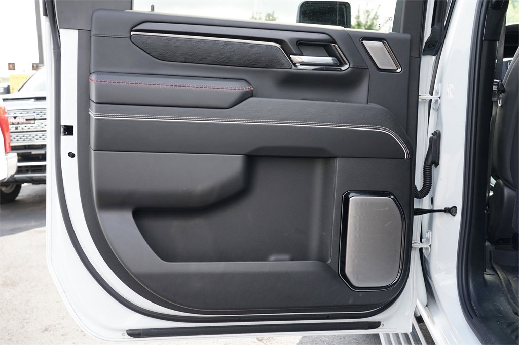 Used 2025 GMC Sierra 2500 AT4X image 20