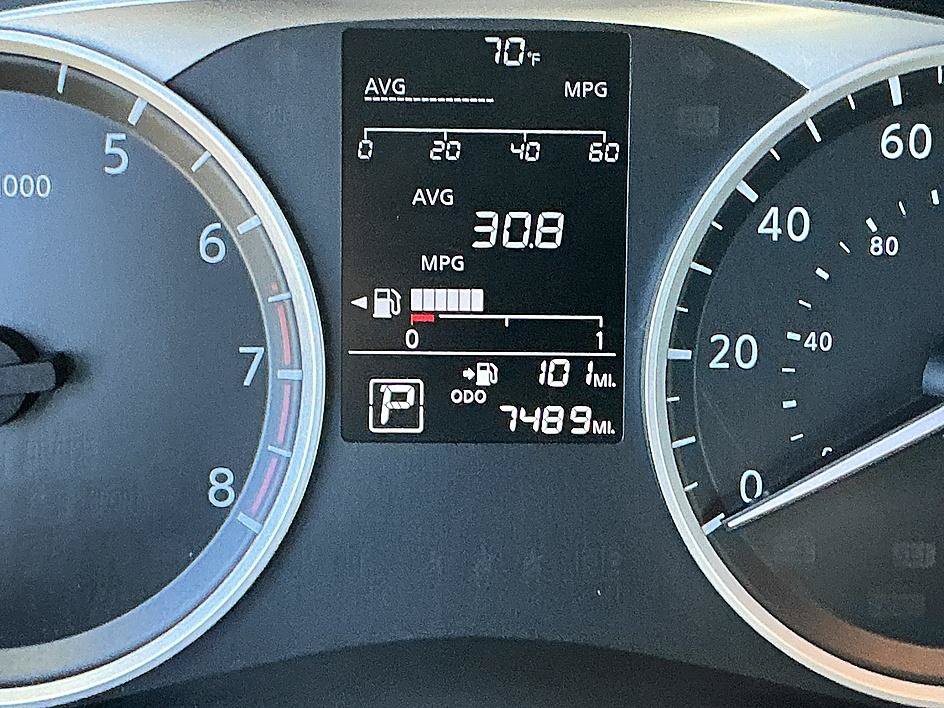 Certified 2025 Nissan Kicks Play S FWD image 16