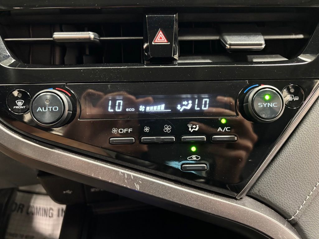 Used 2024 Toyota Camry SE FWD image 17