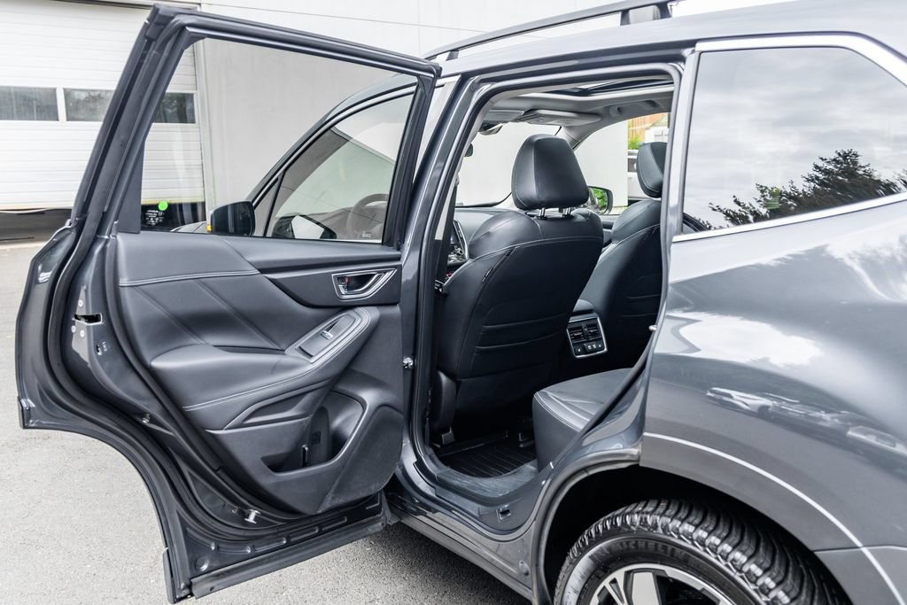 Used 2020 Subaru Forester Touring AWD/4WD image 21