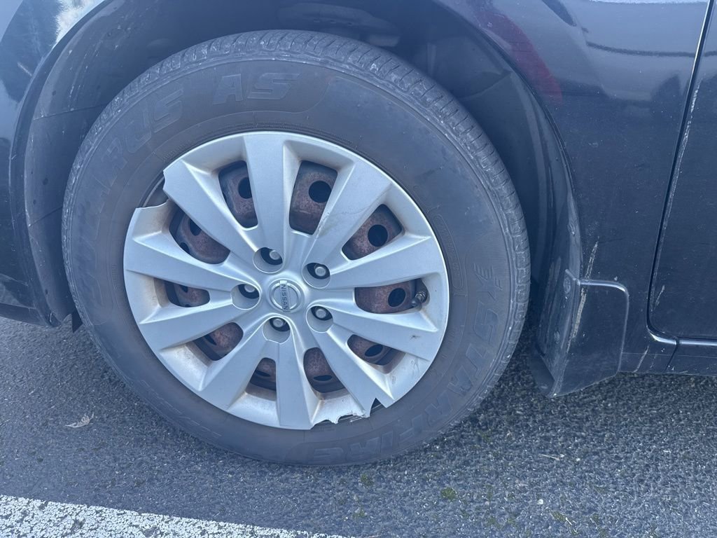 Used 2015 Nissan Sentra S image 21