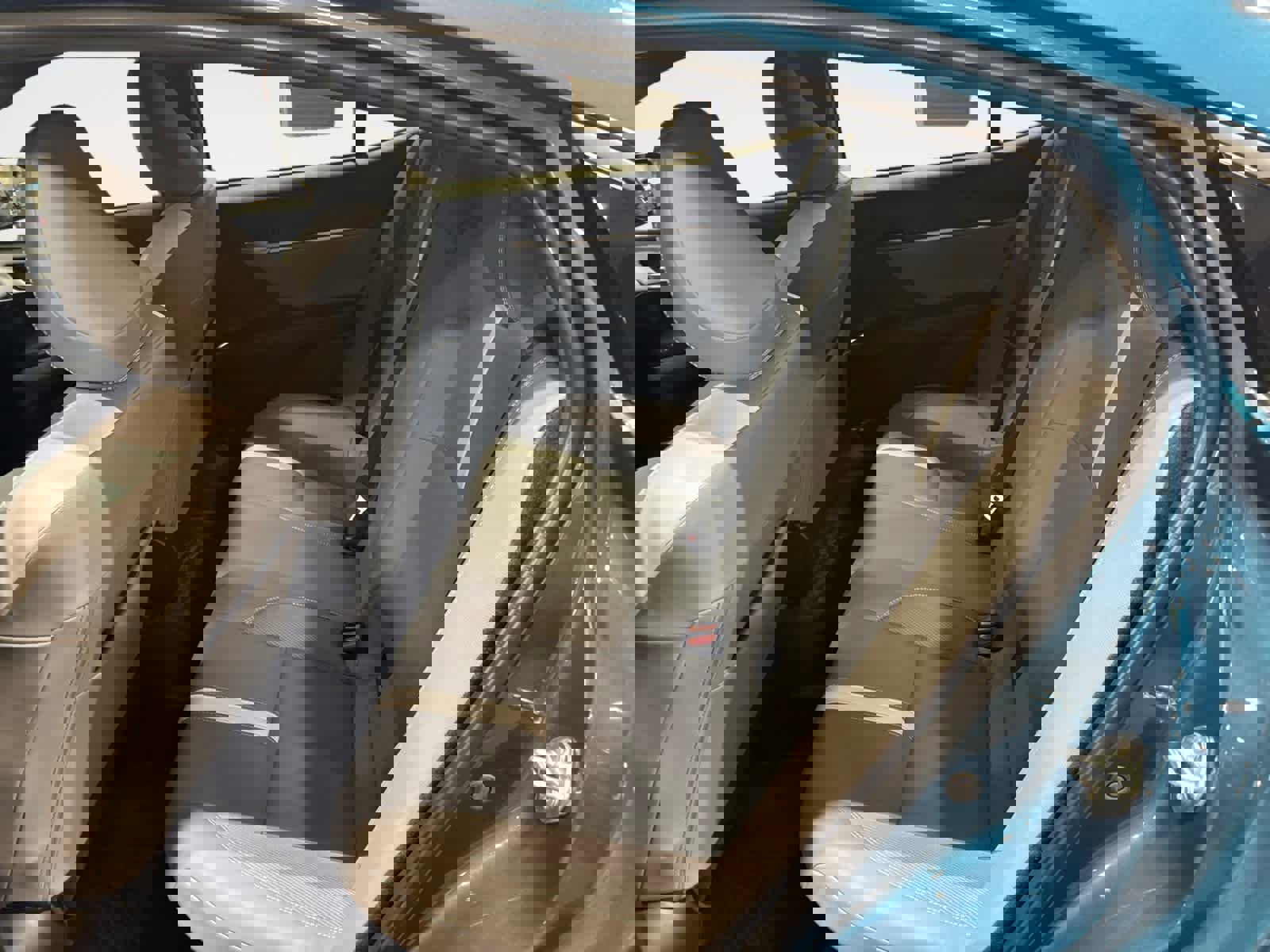 Used 2025 Toyota Camry SE image 13