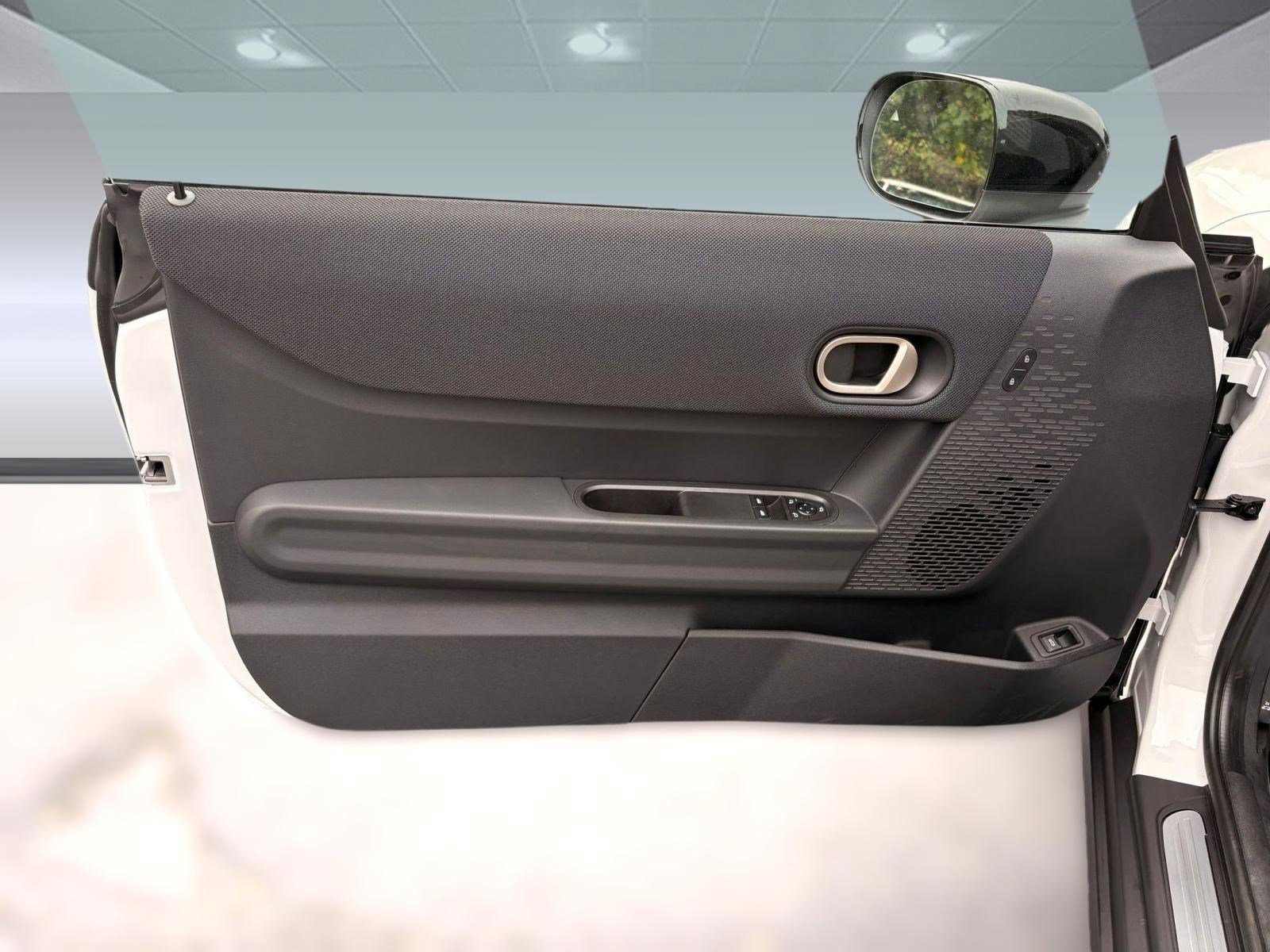 New 2026 MINI Cooper S image 21