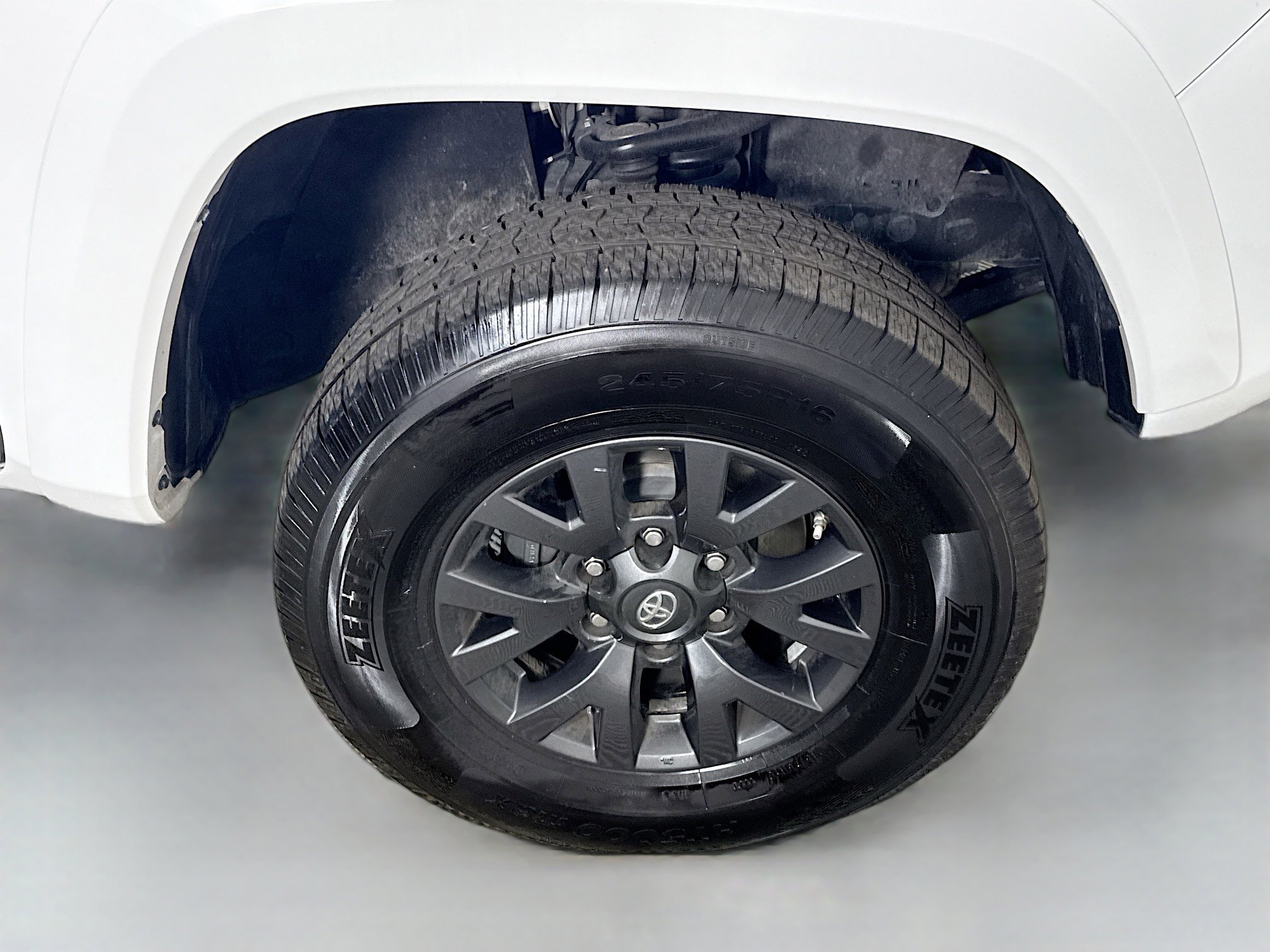 Used 2021 Toyota Tacoma SR5 image 29