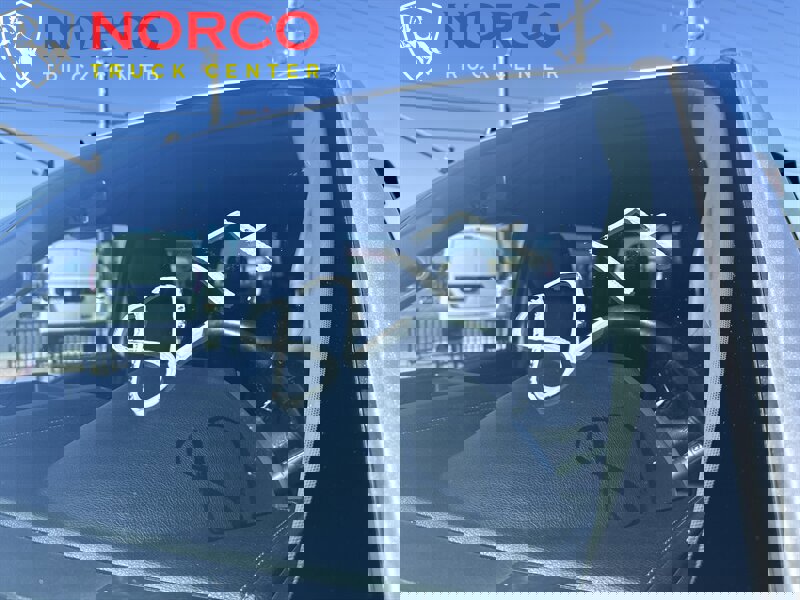 Used 2019 Ford F250 Lariat w/ Chrome Package image 23