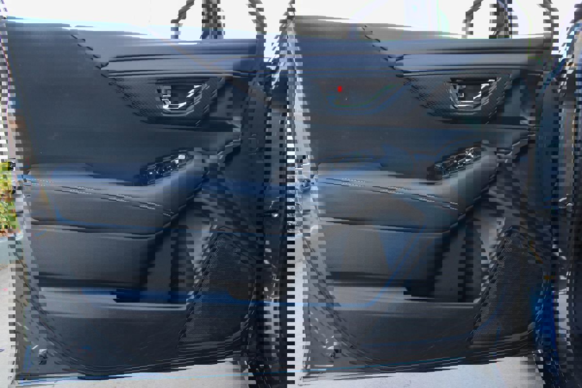 Used 2020 Subaru Legacy Premium image 39