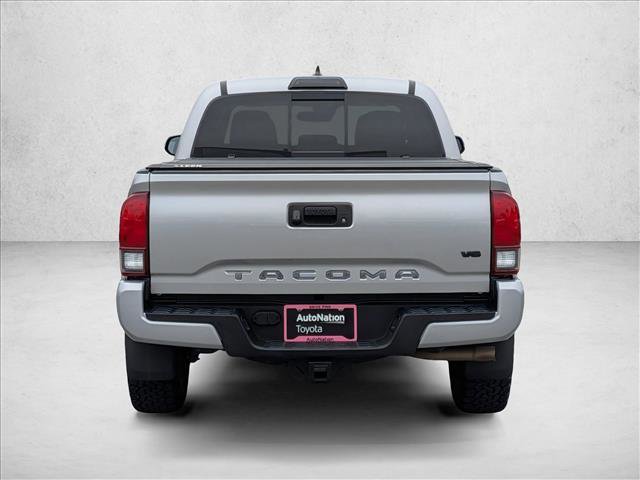 Used 2019 Toyota Tacoma TRD Sport AWD/4WD image 7