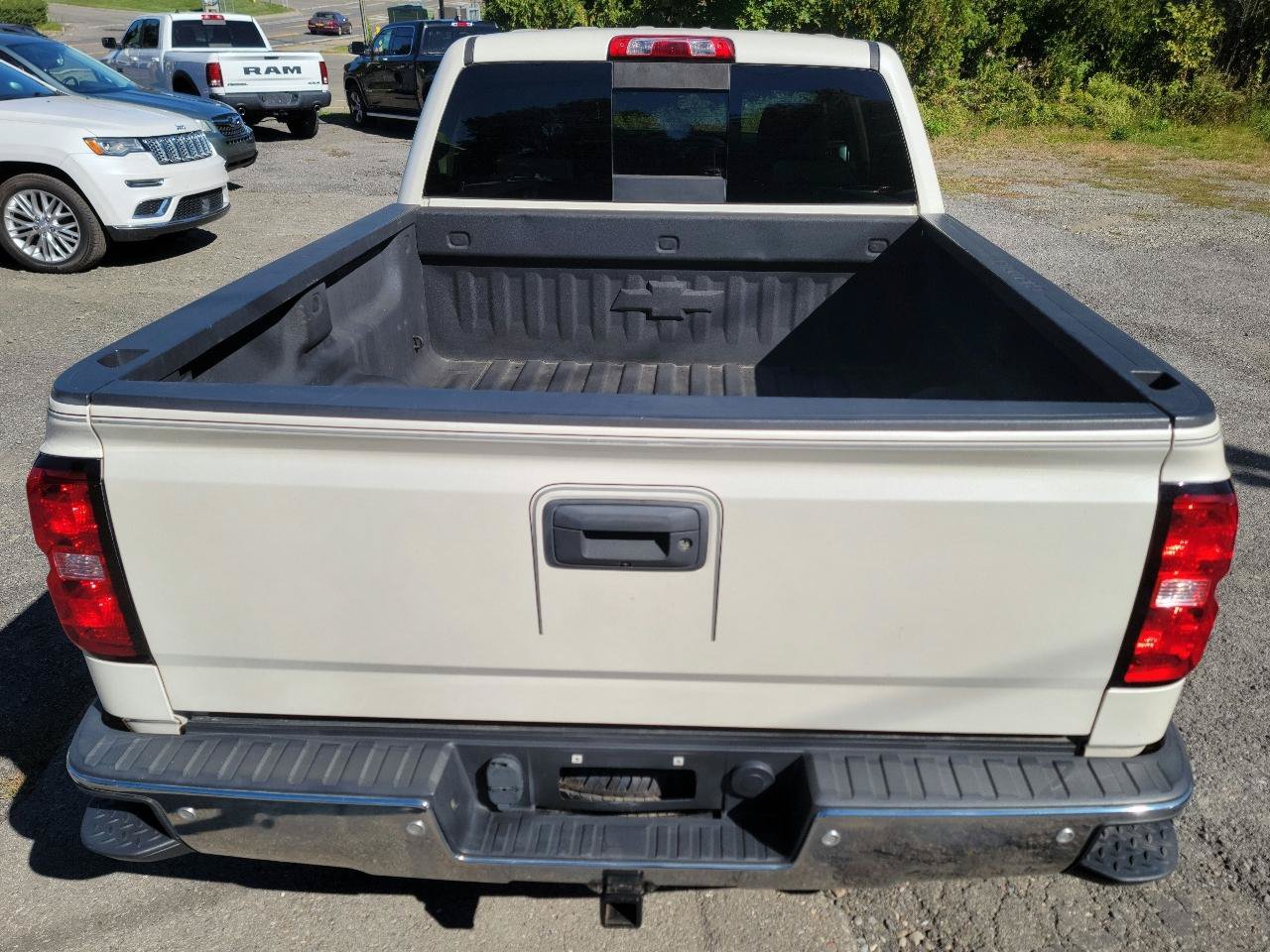Used 2015 Chevrolet Silverado 1500 LT w/ All Star Edition AWD/4WD image 34