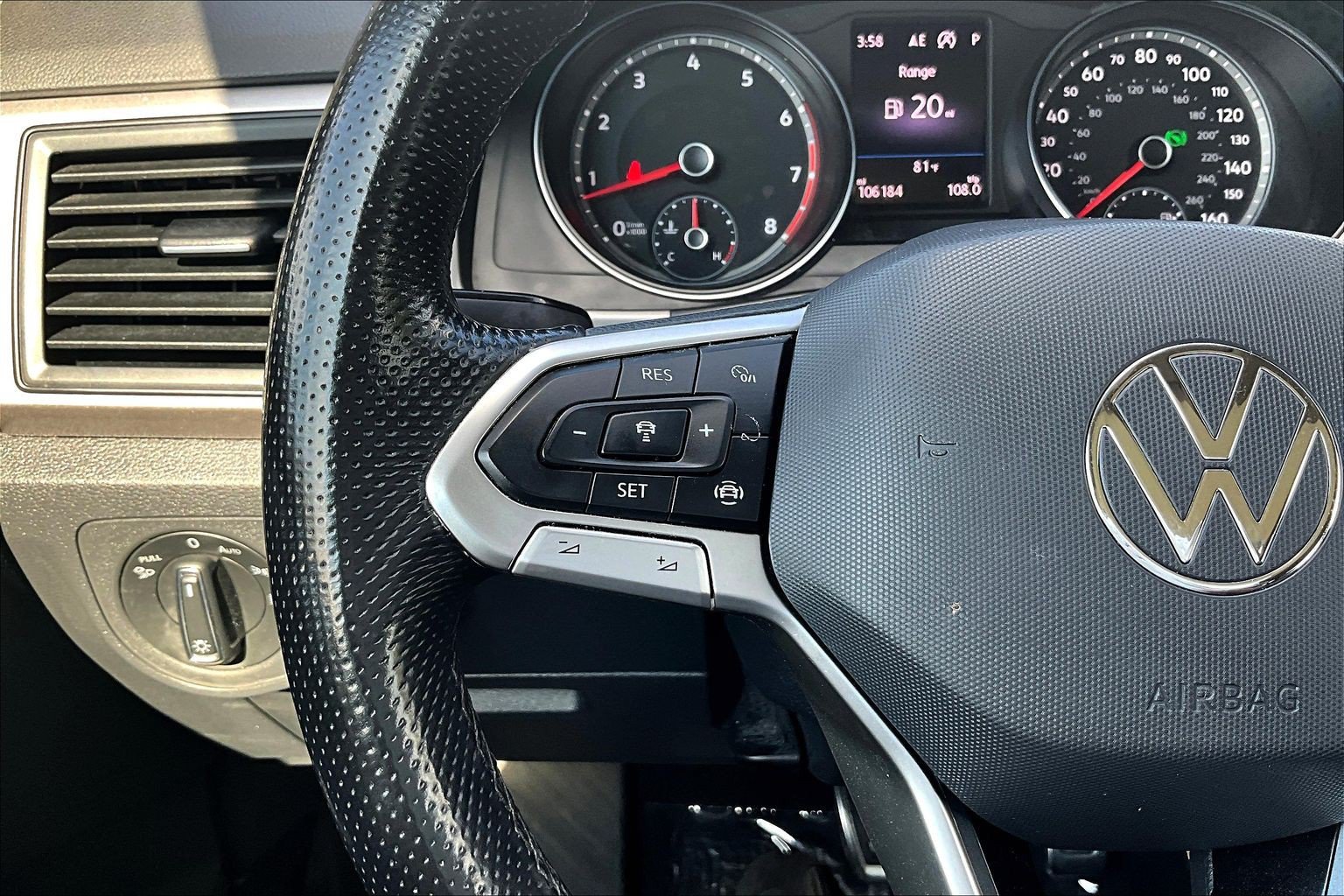 Used 2021 Volkswagen Atlas SE AWD/4WD image 20