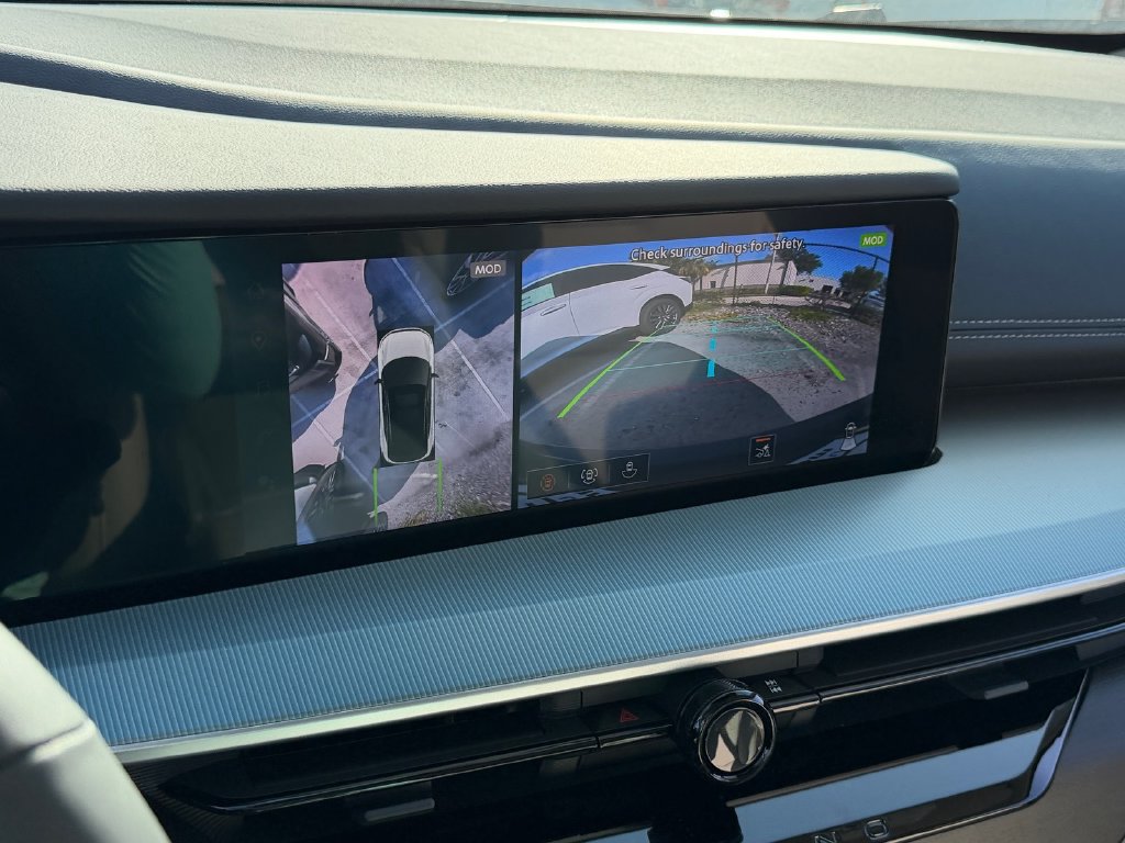 New 2026 Nissan Murano SL AWD/4WD image 9
