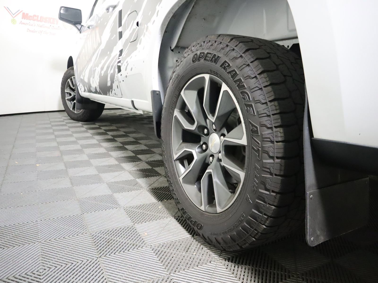 Used 2023 Chevrolet Silverado 1500 LT image 10