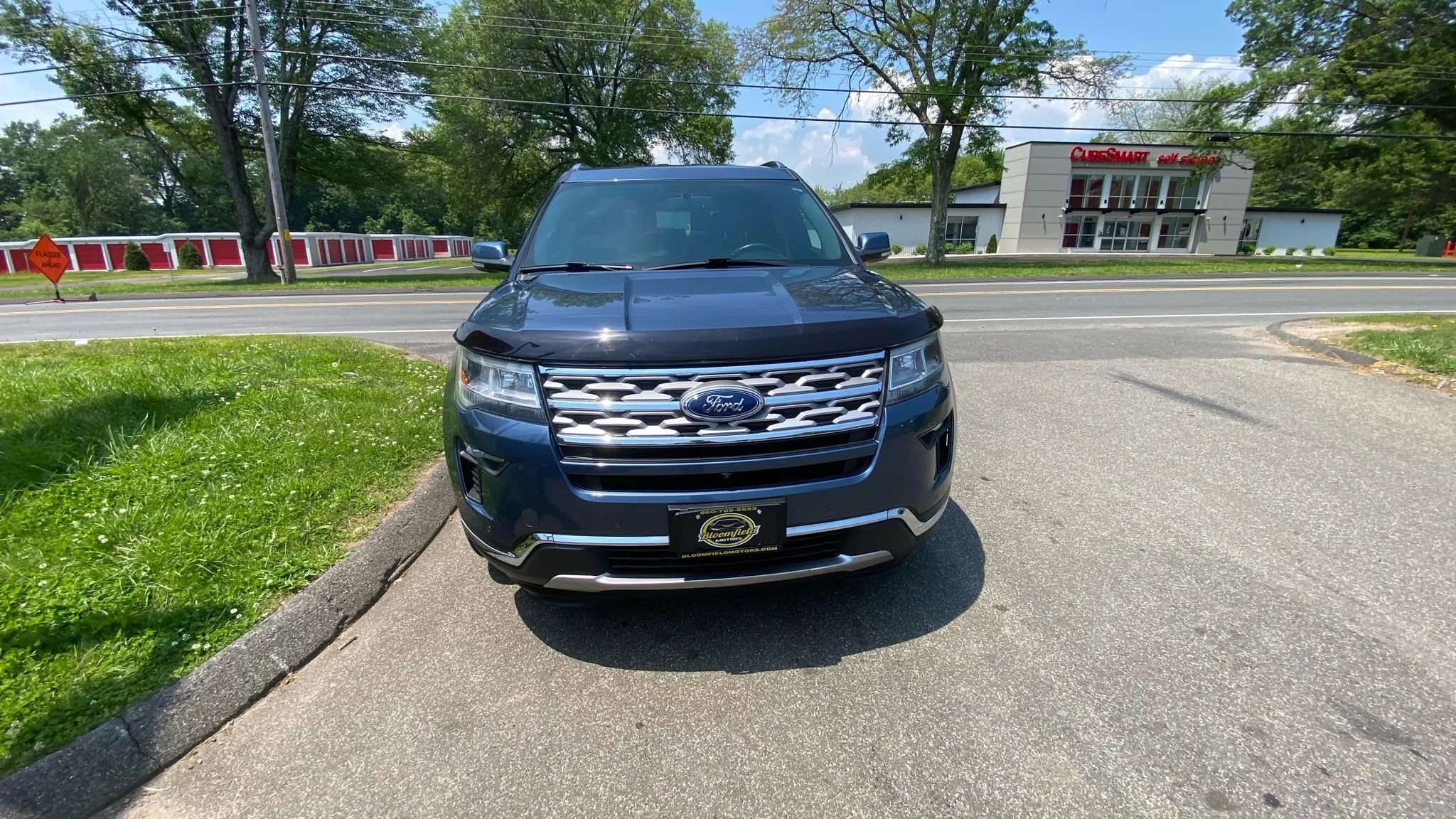 Used 2018 Ford Explorer Limited image 8