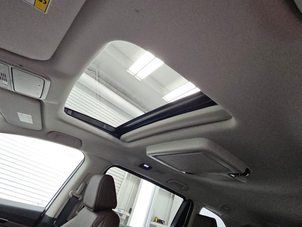 New 2026 Honda Odyssey Touring image 30