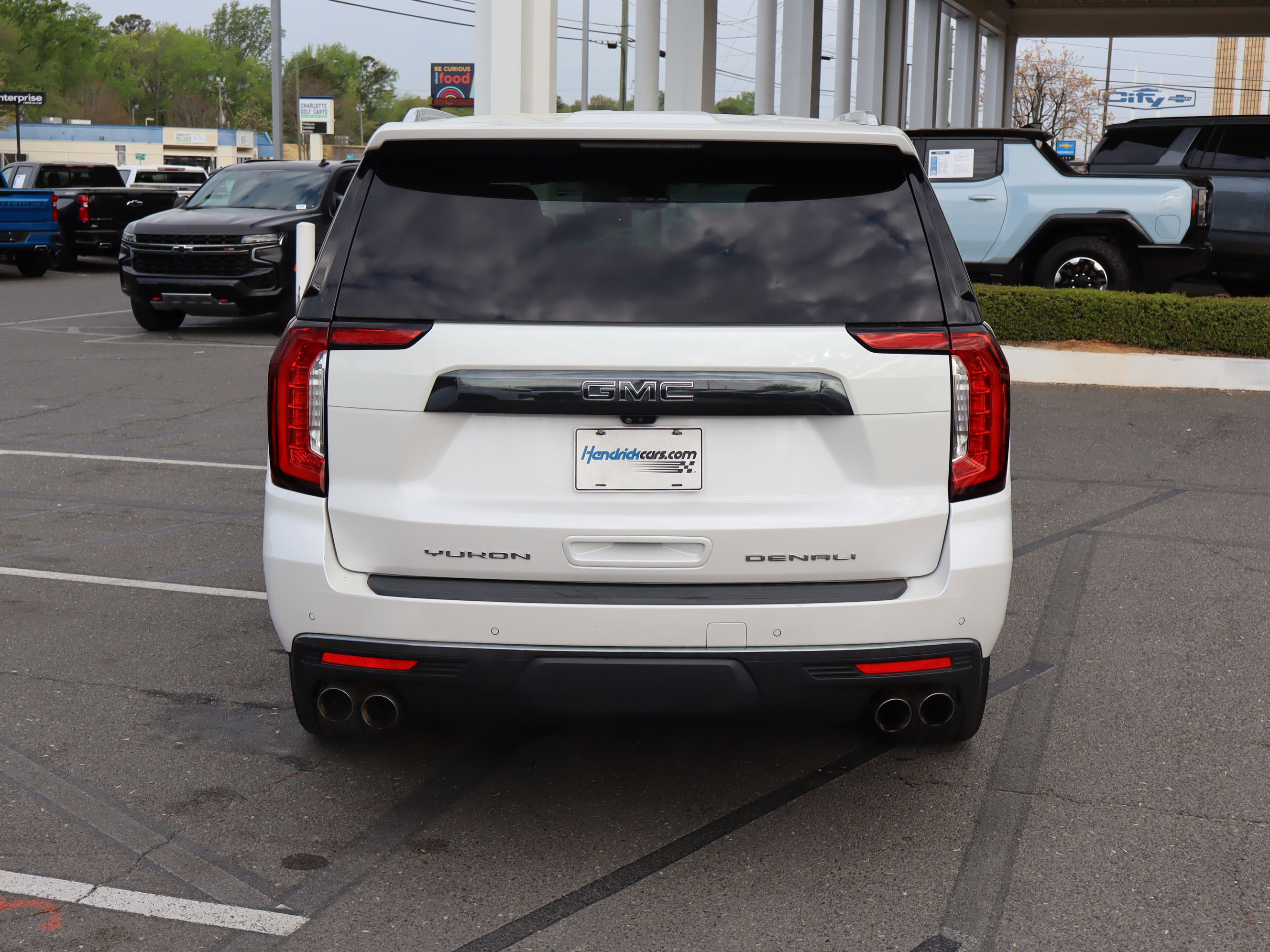 Certified 2023 GMC Yukon Denali Ultimate image 9