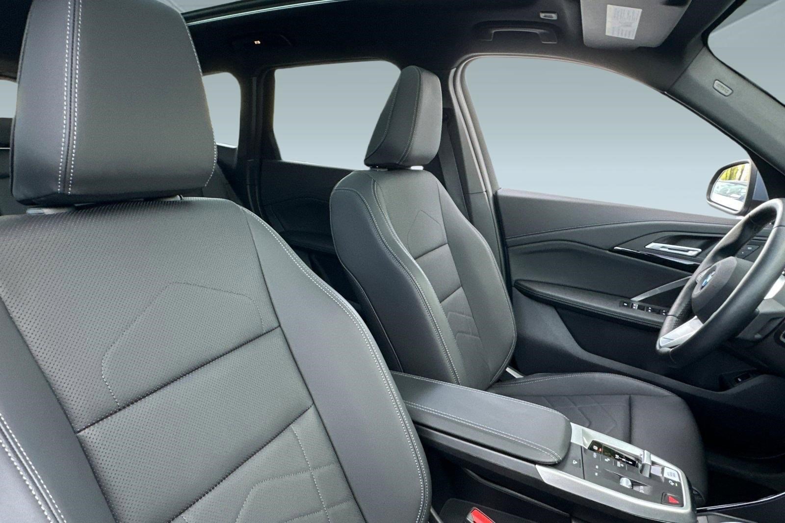 Used 2025 BMW X1 xDrive28i w/ Convenience Package image 29