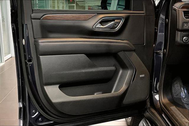 Used 2022 Chevrolet Tahoe High Country RWD image 21