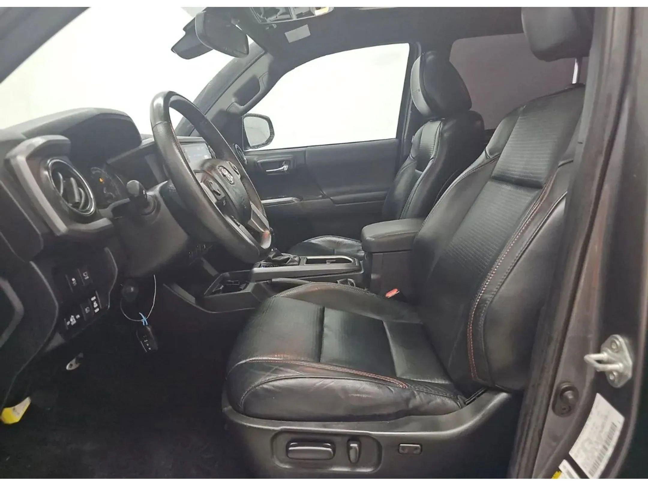 Used 2021 Toyota Tacoma TRD Pro AWD/4WD image 17