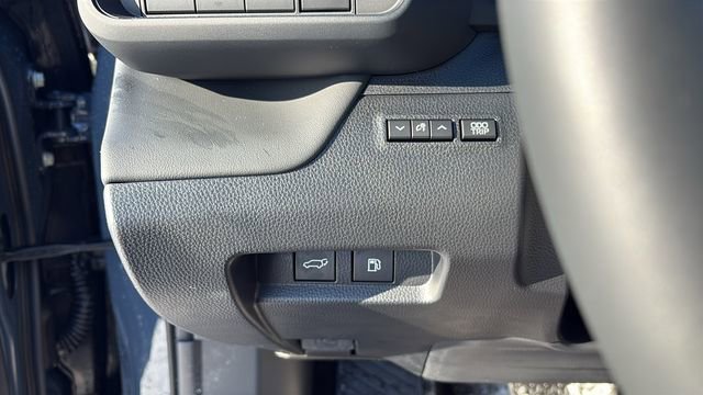 New 2026 Toyota Crown Signia Limited image 17