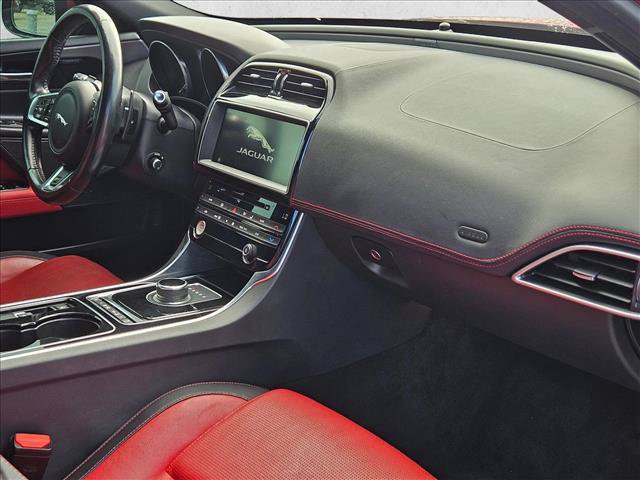 Used 2017 Jaguar XE R-Sport AWD/4WD image 22