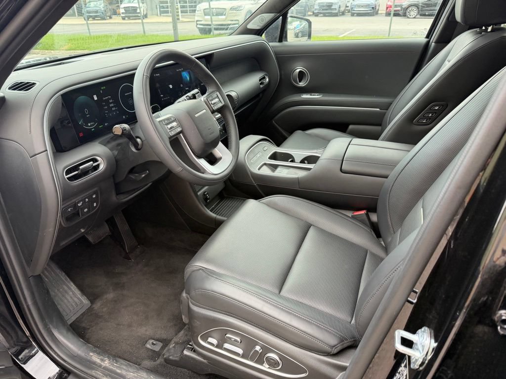 Used 2026 Hyundai Palisade Calligraphy AWD/4WD image 6