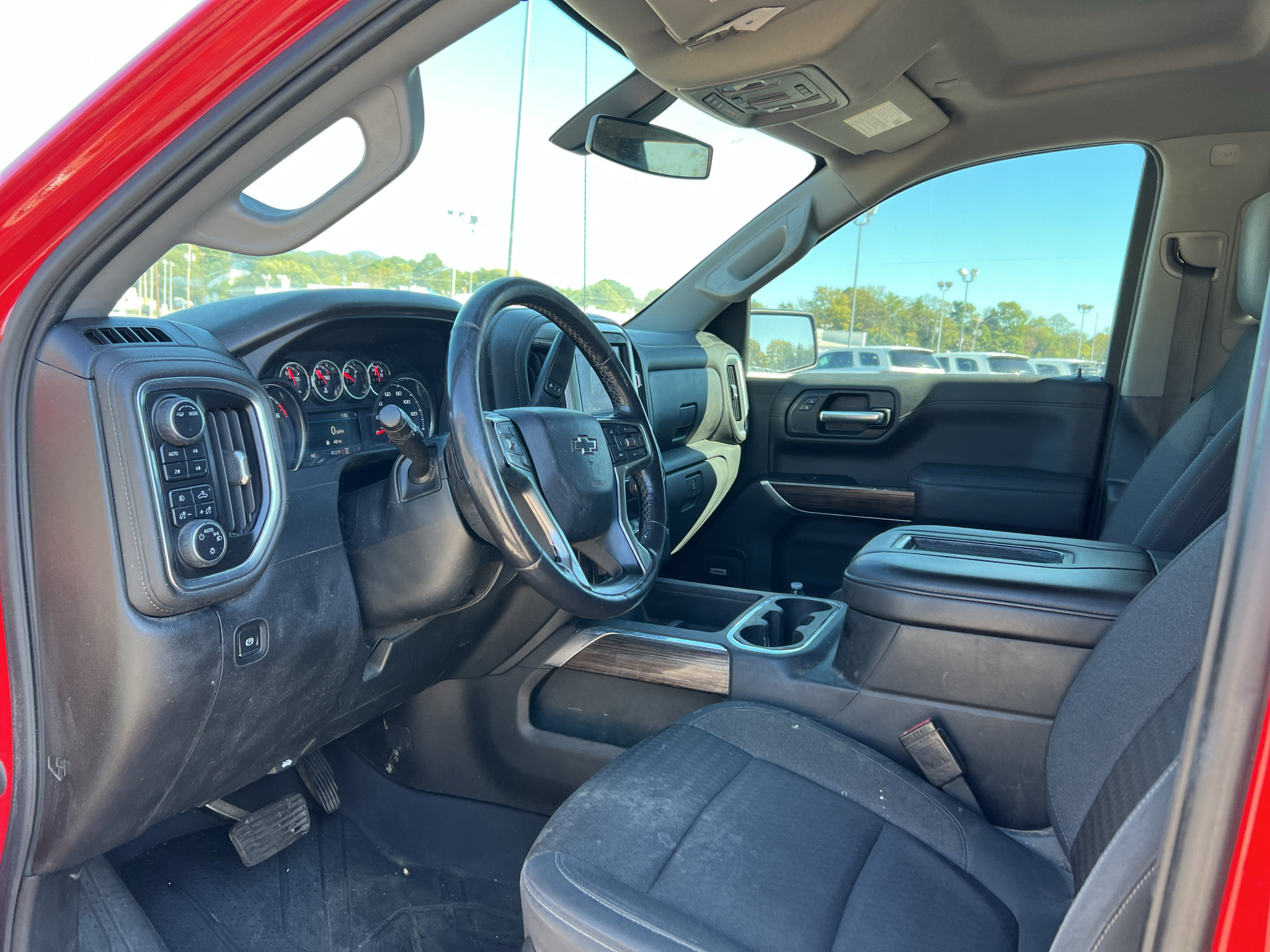 Used 2020 Chevrolet Silverado 1500 LT Trail Boss AWD/4WD image 11