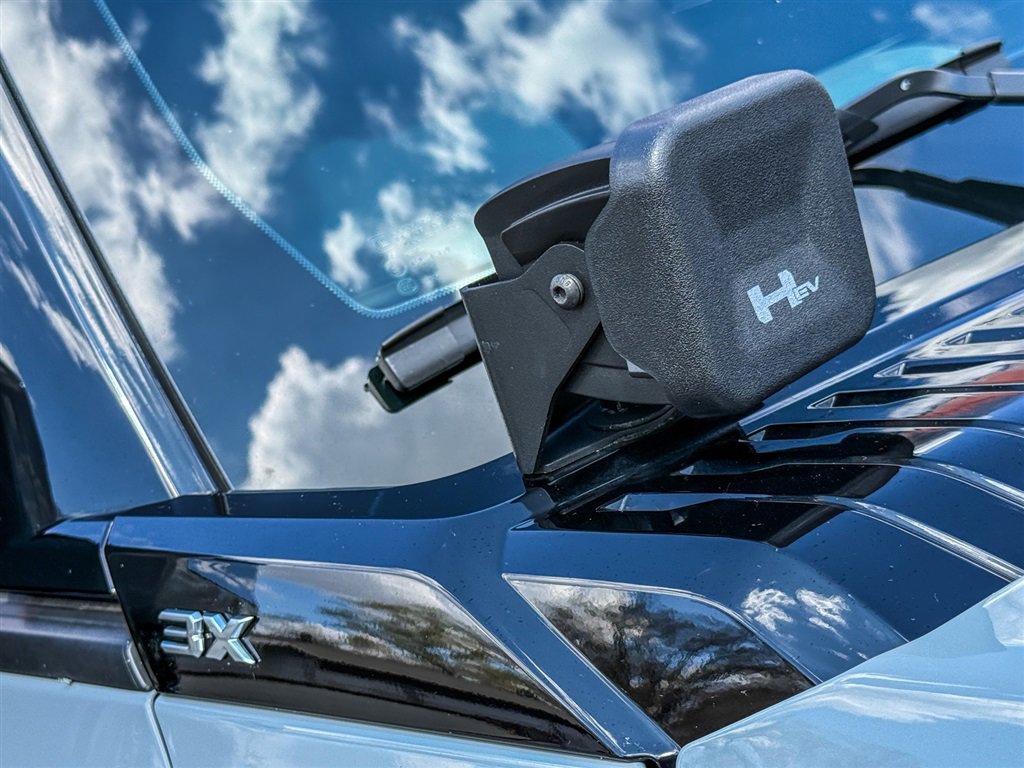 Used 2024 GMC Hummer EV 3X w/ LPO, Illumination Package image 35