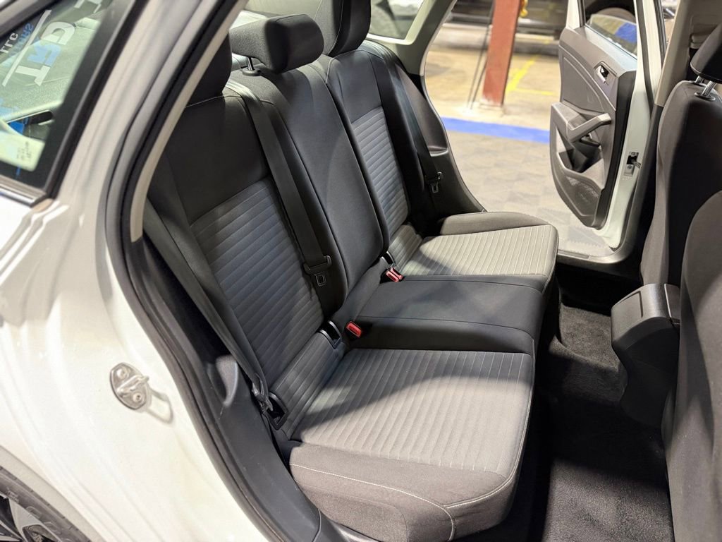 Used 2022 Volkswagen Jetta S FWD image 23