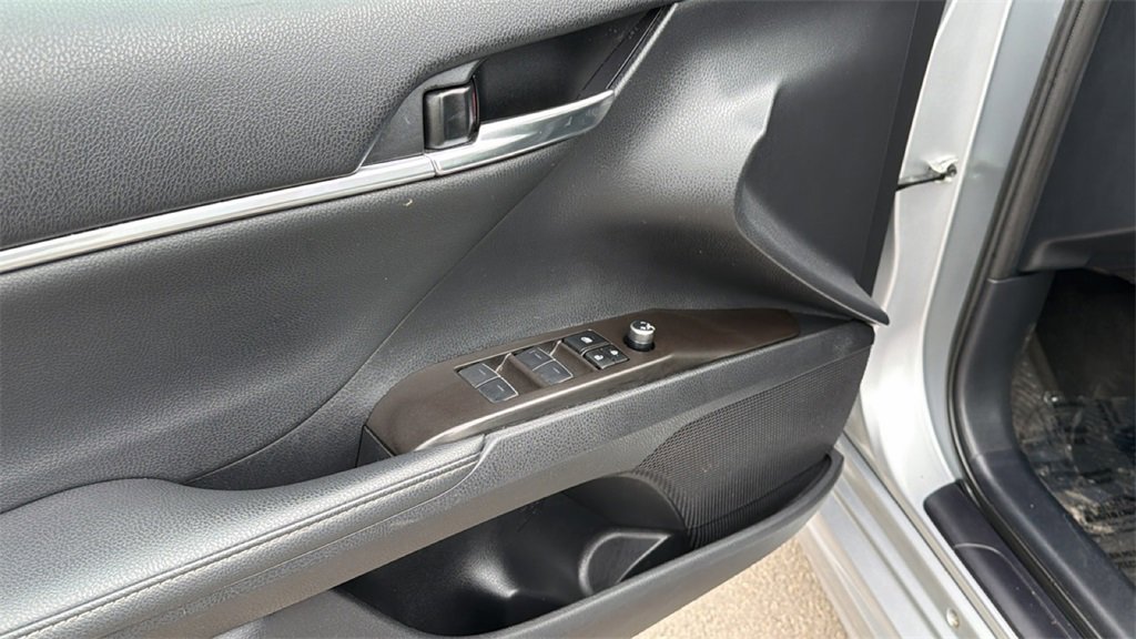 Used 2024 Toyota Camry XSE image 13