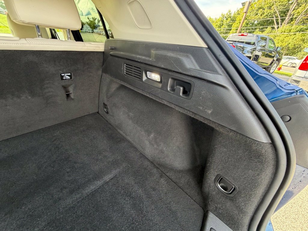 Used 2023 Buick Envision Essence AWD/4WD image 47